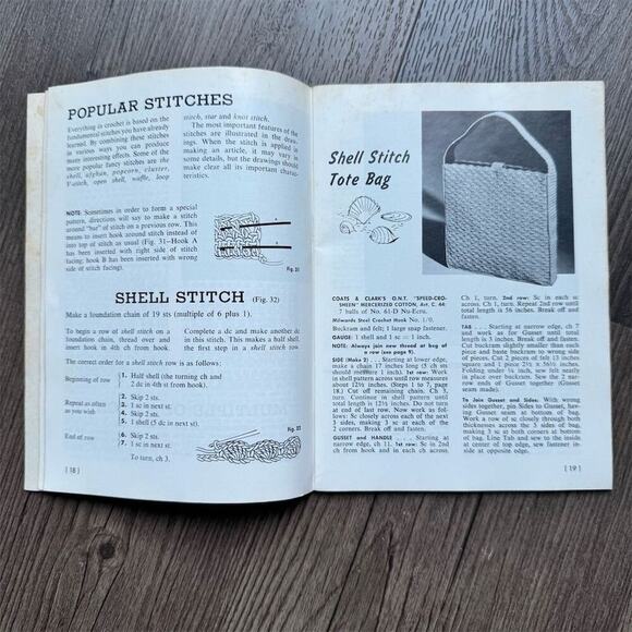 Vintage 60s Learn How Coats & Clarks Book Crochet Knitting Embroidery Guide - Picture 6 of 12